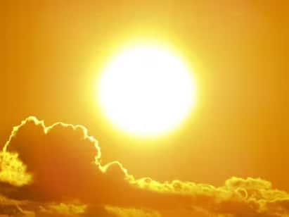 Aditya-L1 Mission: aditya l1 solar mission how much bigger sun than earth know facts about sun Aditya-L1 Mission: 13 લાખ પૃથ્વી સમાઇ જાય... જાણો કેટલો મોટો છે સૂર્ય, શું છે તાપમાન, ક્યારે ઓકશે આગ.........