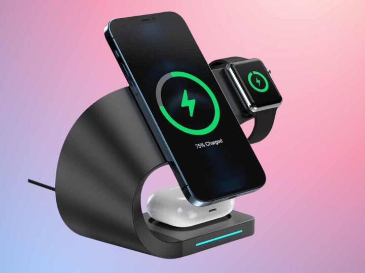 Sevenaire MagCharge D1800 3-In-1 Charger Dock (Rs 3,870)- This offers wireless charging facility and allows users to charge up to three MagSafe devices at the same time. (Image Credit: Sevenaire)