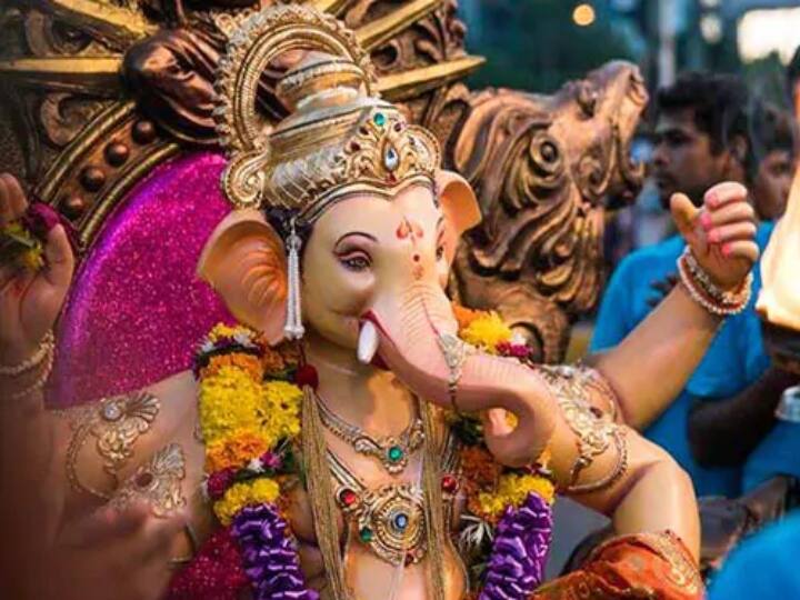 Vinayagar Chaturthi 2023 know the history of lord vinayaga born story in narathapurana Vinayagar Chaturthi 2023: விநாயகர் சதுர்த்தி வழிபாட்டுக்கு தயாரா.. அவதரித்த கதை சொல்லும் நாரதபுராணம்..