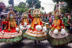 Onam 2023 : केरळमध्ये ओनम सणाचा उत्साह, नववर्षाचं जल्लोषात स्वागत