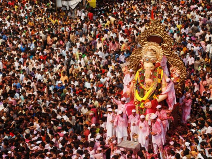 Maharashtra's Ganesh Chaturthi Celebrations: Immerse yourself in the grandeur of Ganesh Chaturthi in Maharashtra this September. Experience the state's cultural fervour as you witness intricate Ganpati pandals like the iconic Lalbaugcha Raja.  (Image Source: Getty)