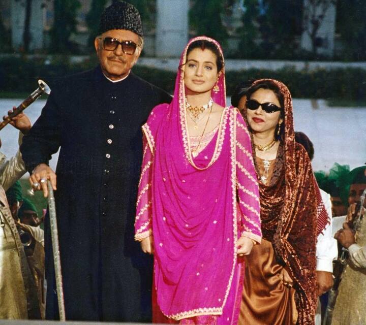 अनिल शर्मा ने बताया था- 'मेरा रिश्ता कभी किसी के साथ खराब नहीं होता है. हां तूतू मैंमैं हुई है और फिर सब ठीक भी हो गया. अमीषा का नेचर भी ऐसा ही है. पिछली गदर के दौरान मीटिंग के टाइम पर उनसे बहस हो गई थी.'