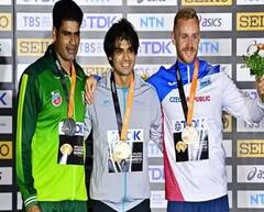 Neeraj Chopra Net Worth: ਆਲੀਸ਼ਾਨ ਘਰ ਤੋਂ ਮਹਿੰਗੀ ਬਾਈਕ ਅਤੇ ਕਾਰ ਤੱਕ... ਕਰੋੜਾਂ ਦੀ ਜਾਇਦਾਦ ਦੇ ਮਾਲਕ ਨੇ ਨੀਰਜ ਚੋਪੜਾ