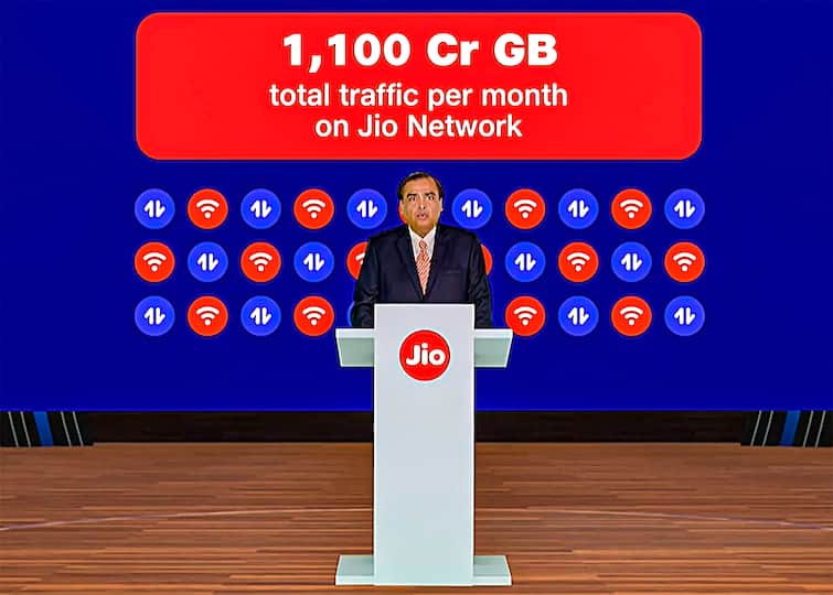 Jio Financial Services: Jio Financial’s stock jumped due to the purchase of promoter entity, Jamnagar Utilities bought 5 crore shares