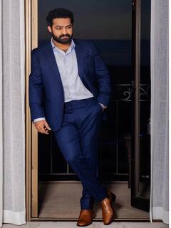 Jr NTR House Inside: 25 करोड़ के इस आलीशान महल में रहते हैं जूनियर एनटीआर, तस्वीरें देख फटी रह जाएंगी आंखें