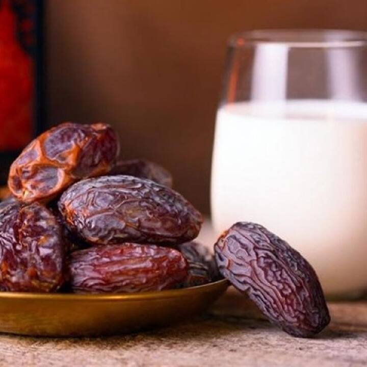 Dates with Milk: ਖਜੂਰ ਤੇ ਦੁੱਧ ਦੇ ਮੇਲ ਨਾਲ ਸਰੀਰ ਨੂੰ ਕਿਵੇਂ ਮਿਲੇਗੀ ਤਾਕਤ ?