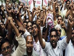 स्कूलों में छुट्टियों की कटौती पर शिक्षक संघ आक्रोशित, फैसला वापस नहीं लेने पर आंदोलन की दी चेतावनी