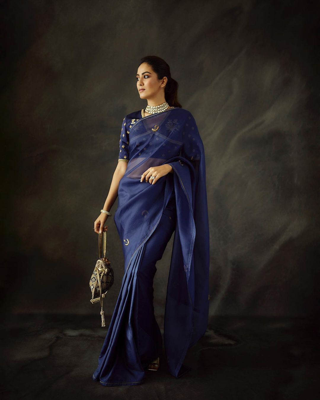 The Navy Blue Saree 7 Perfect Ones for Your Wedding