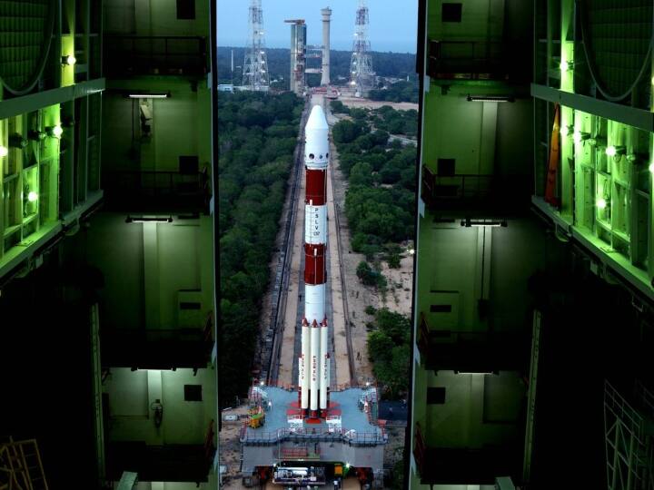 Aditya-L1 Solar Mission ISRO says Launch Rehearsal and Vehicle Internal Checks are completed Aditya-L1 Mission: सूरज की तरफ बढ़ते कदम, आदित्य-एल1 मिशन का लॉन्च रिहर्सल पूरा, ISRO ने दिया अपडेट