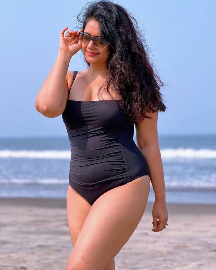 పూనమ్ బజ్వా ( image credit : Poonam Bajwa /Instagram)