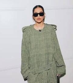 Sonam Kapoor Struggle: 15 વર્ષની ઉંમરમાં સોનમ કપૂરે રેસ્ટોરન્ટમાં વેટ્રેસ તરીકે કર્યું કામ, જાણો એક્ટ્રેસે કેમ કરી હતી આ નોકરી?