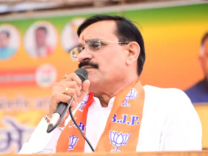 दिग्विजय सिंह पर भड़के वीडी शर्मा, कहा- 'ट्वीटर से अपील है अकाउंट बंद किया जाए क्योंकि...'