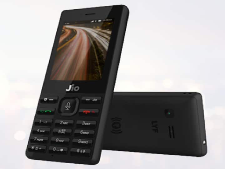 Jio Bharat 4G phone sale starts at amazon and, get to know price specs and other details 1000 रुपये का यह 4G फोन बिकना हुआ शुरू, जानें फीचर्स और कहां से खरीद सकेंगे