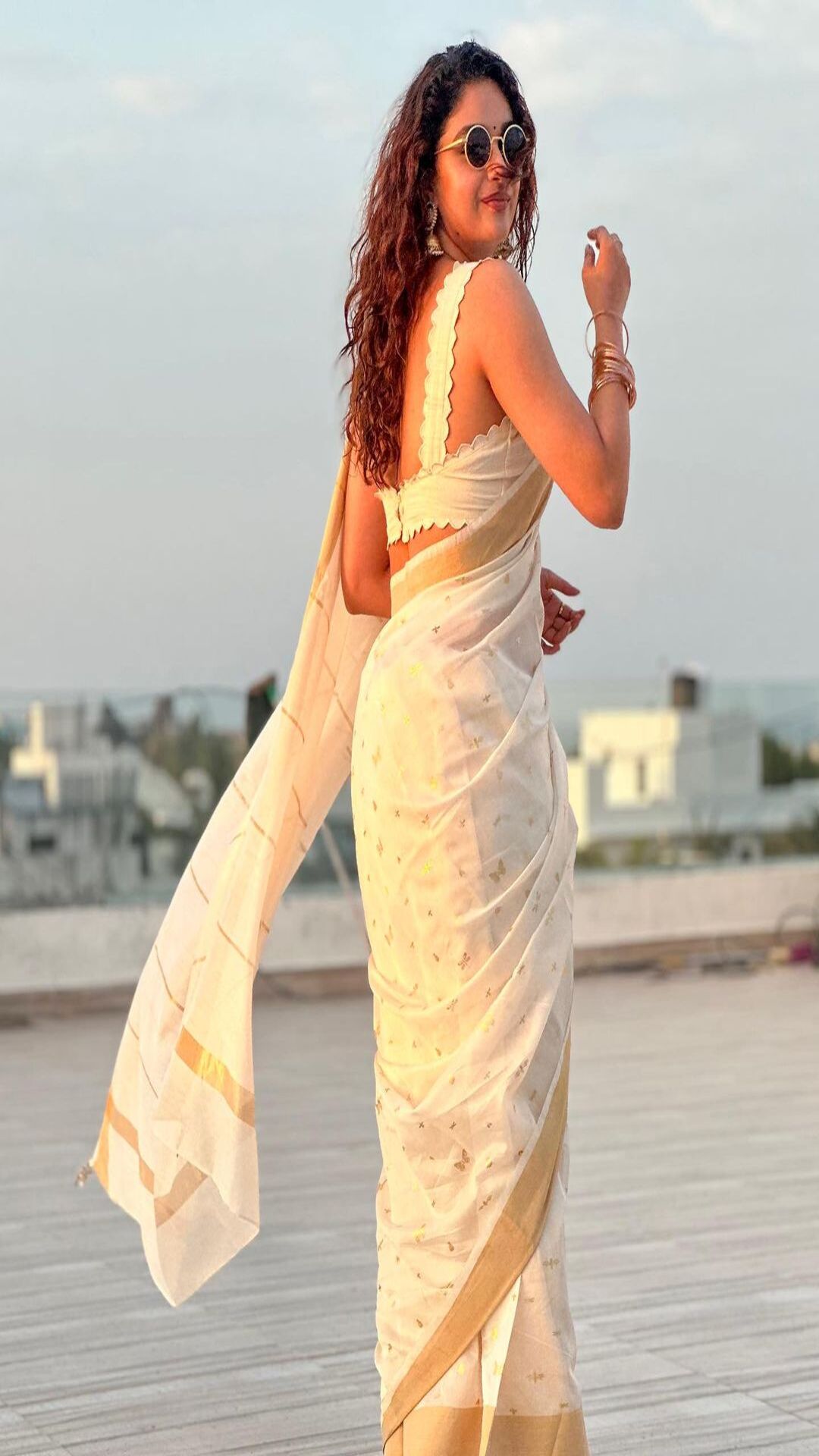 Beautiful Model Poses Saree On White Stock Photo 1211448769 | Shutterstock