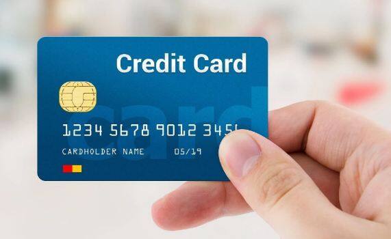 ਫੀਸਾਂ: ਤੁਸੀਂ ਆਪਣੇ ਕ੍ਰੈਡਿਟ ਕਾਰਡ 'ਤੇ ਲਗਾਈਆਂ ਗਈਆਂ ਵੱਖ-ਵੱਖ ਫੀਸਾਂ ਤੋਂ ਜਾਣੂ ਹੋਵੋਗੇ। ਕ੍ਰੈਡਿਟ ਕਾਰਡ ਪ੍ਰਾਪਤੀ ਫੀਸ, ਸਲਾਨਾ ਫੀਸ, ਦੇਰੀ ਨਾਲ ਭੁਗਤਾਨ ਫੀਸ, ਨਕਦ ਅਗਾਊਂ ਫੀਸ, ਇਨਾਮ ਰਿਡੈਂਪਸ਼ਨ ਫੀਸ, ਆਦਿ। ਇਸ ਲਈ ਜਿੰਨੇ ਜ਼ਿਆਦਾ ਕਾਰਡ ਹੋਣਗੇ ਉਨ੍ਹਾਂ ਦੀ ਫੀਸ ਭਰਨ ਦੀ ਪਰੇਸ਼ਾਨੀ ਹੋਵੇਗੀ।