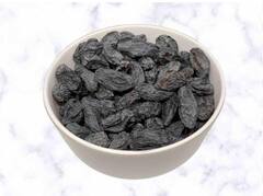 Health Tips : काळे मनुके खाण्याची योग्य पद्धत कोणती? हे आहेत फायदे