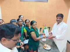 Pune News :  कचरावेचक महिलांनी पुणेकरांसोबत साजरा केला रक्षाबंधनाचा सण