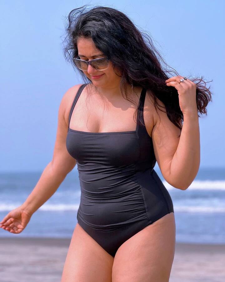 సినిమాల్లో కన్నా సోషల్ మీడియాలో యాక్టివ్ గా ఉన్న పూనమ్.. ఎప్పటికప్పుడు లేటెస్ట్ ఫొటోస్ షేర్ చేస్తోంది.