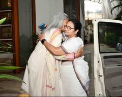 Raksha Bandhan:  મમતા બેનર્જીએ ઉદ્ધવ ઠાકરે અને અમિતાભ બચ્ચનને બાંધી રાખડી, જુઓ સુંદર તસવીરો