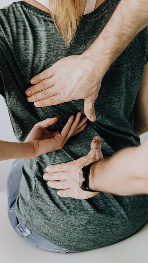 'জয়েন্ট পেন'- এ নাজেহাল? ব্যথা কমাতে কী কী করতে পারেন?