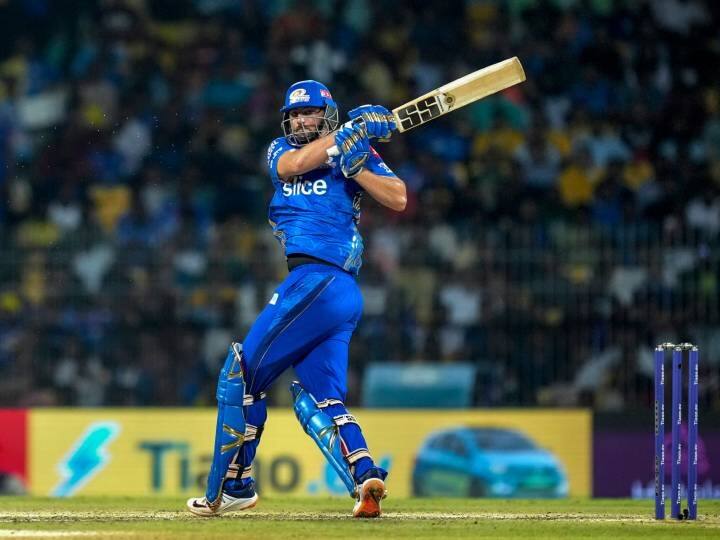 mumbai indians tim david picked australia odi team vs south africa 2023 मुंबई इंडियंस के विस्फोटक बल्लेबाज को ऑस्ट्रेलिया की वनडे टीम में मिली जगह, T20 में करता है धमाकेदार बैटिंग
