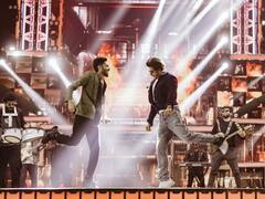 అనిరుధ్‌పై షారుక్ ఖాన్ అంతులేని ప్రేమ - స్టేజ్‌పై డ్యాన్స్ వేస్తూ!