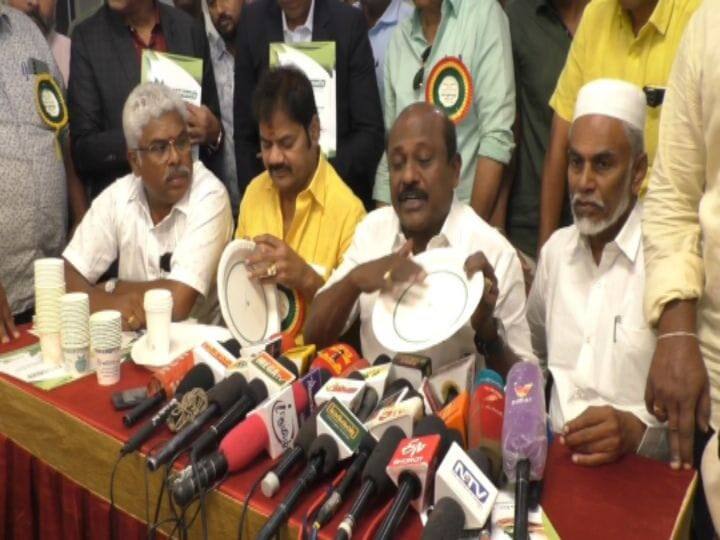 தமிழகத்தின் வியாபாரத்தை கெடுக்கும் வகையில் சில அதிகாரிகள் செயல்படுகின்றனர் - விக்கிரமராஜா குற்றச்சாட்டு