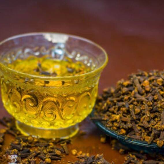 Clove Tea: Clove tea is most beneficial for weight loss, but keep this in mind