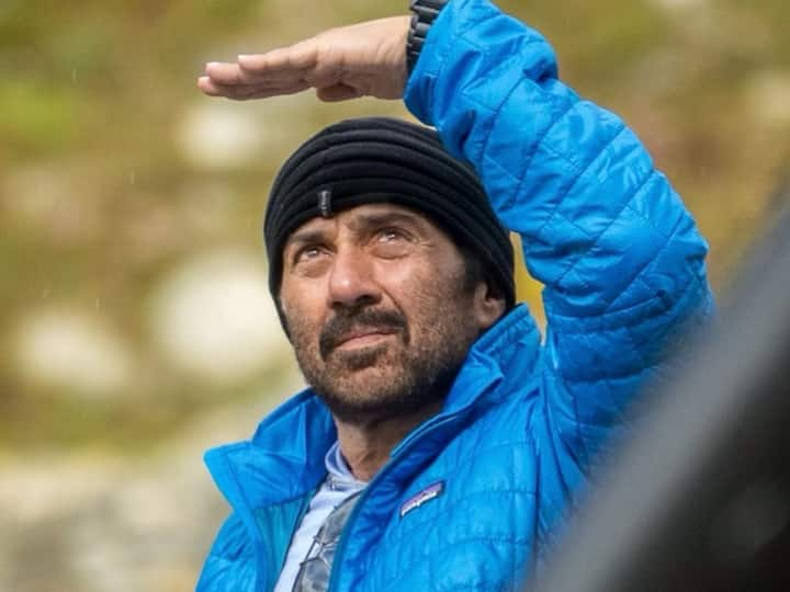 Sunny Deol Dyslexia: सनी देओल की हाल ही रिलीज़ हुई फिल्म 'गदर 2' बॉक्स ऑफिस पर सक्सेस के झंडे गाढ़ दिए हैं. फिल्म को लेकर सनी पाजी जबरदस्त चर्चा में हैं. इसी बीच एक्टर कई इंटरव्यूज़ भी दे रहे हैं.