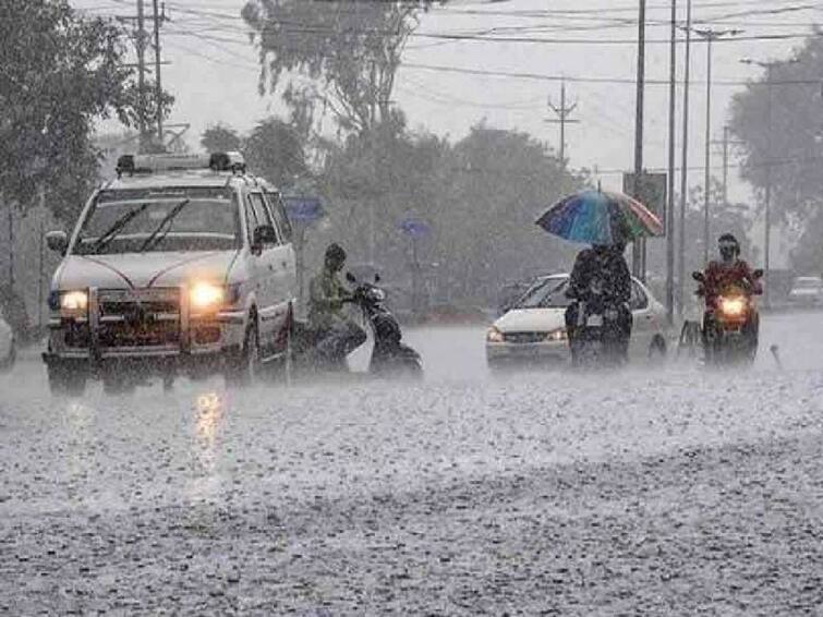Tamil Nadu will recieve very heavy rain in 4 districts and heavy rain in 10 districts today. TN Rain Alert: இன்று 4 மாவட்டங்களுக்கு மிக கனமழை எச்சரிக்கை.. எந்தெந்த மாவட்டங்களில்? இன்றைய வானிலை நிலவரம்..
