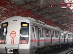 Delhi Metro में एक शख्स ने की आपत्तिजनक हरकत, नाबालिग के साथ हुआ ये काम, आरोपी गिरफ्तार