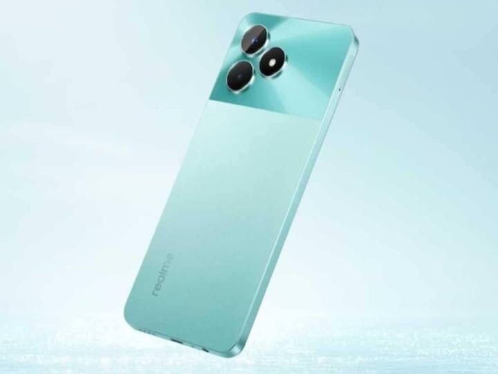 Realme નો C51 સ્માર્ટફોન 4 સપ્ટેમ્બરે બપોરે 12 વાગ્યે લોન્ચ થશે. લીક્સ અનુસાર, આ બજેટ સ્માર્ટફોનમાં આઇફોનના ડાયનેમિક આઇલેન્ડ ફીચરને સપોર્ટ કરી શકે છે. તે જ સમયે, તે 5000mAh બેટરી, 33W ફાસ્ટ ચાર્જિંગ સ્પીડથી સજ્જ હશે. આ સિવાય બાકીના ફીચર્સ લોન્ચ સમયે જ જાણી શકાશે.