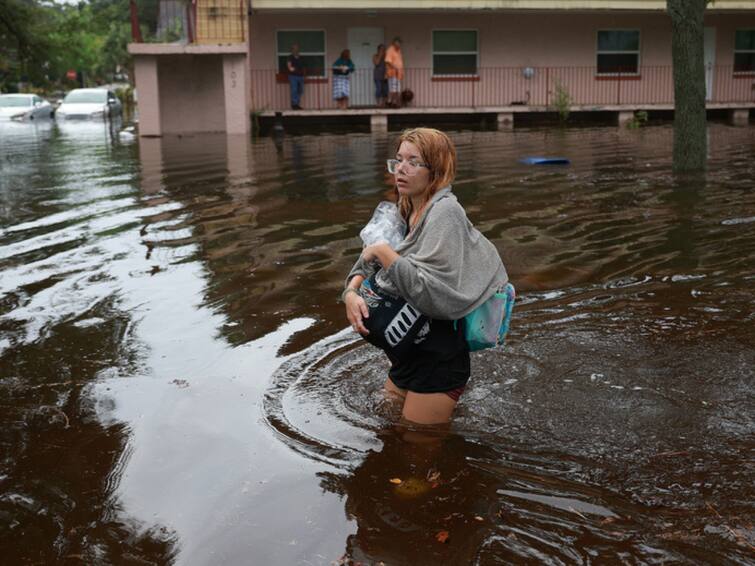 Hurricane Idalia Hits Florida Flights Cancelled Trees Snapped Many Left Without Power 'All Hell Broke Loose': Flights Cancelled, Trees Snapped, Many Left Without Power As Hurricane Idalia Hits Florida