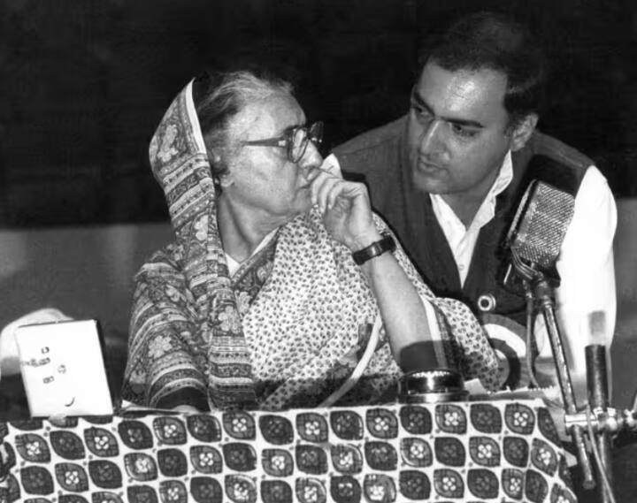 LokSabha Election : पश्चिम बंगालच्या मुख्यमंत्र्यांपासून ते बिहारचे मुख्यमंत्री नितीश कुमार यांनी देखील म्हटलं आहे की मोदी सरकार लोकसभेच्या निवडणुका या वेळेआधी घेतील.