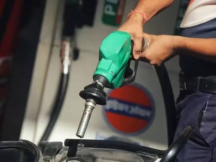 Will petrol and diesel prices go down after LPG price cut know details Petrol-Diesel Rates: పెట్రోల్, డీజిల్ రేట్లు కూడా తగ్గుతాయా, సెంట్రల్‌ గవర్నమెంట్‌ ఆలోచన ఏంటి?