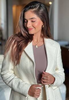 Anuskha Sen: ਅਨੁਸ਼ਕਾ ਸੇਨ ਨੇ ਆਪਣੇ ਬੋਲਡ ਅਤੇ ਕਲਾਸੀ ਲੁੱਕ ਨਾਲ ਸੋਸ਼ਲ ਮੀਡੀਆ 'ਤੇ ਮਚਾਈ ਹਲਚਲ, ਵੇਖੋ ਤਸਵੀਰਾਂ