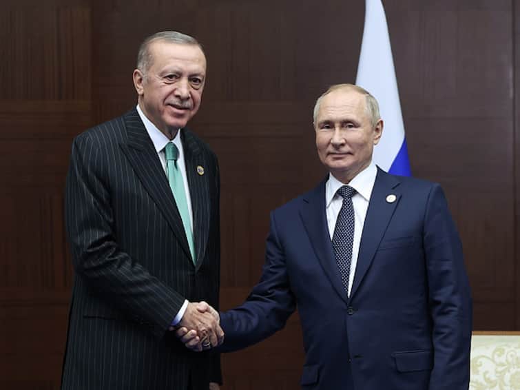 Vladimir Putin Recep Tayyip Erdogan Set to Meet on Monday Amid Hopes for Grain Deal Revival Putin, Erdogan Set To Meet On Monday Amid Hopes For Grain Deal Revival