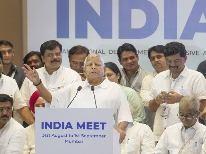 INDIA Meeting in Mumbai: बीजेपी के झांसे में आ गए थे लालू यादव! मुंबई में विपक्षी बैठक के बाद RJD सुप्रीमो ने सुनाया किस्सा RJD leader Lalu Prasad Yadav attacks BJP leader PM Narendra Modi after INDIA meeting in Mumbai INDIA Meeting in Mumbai: बीजेपी के झांसे में आ गए थे लालू यादव! मुंबई में विपक्षी बैठक के बाद RJD सुप्रीमो ने सुनाया किस्सा