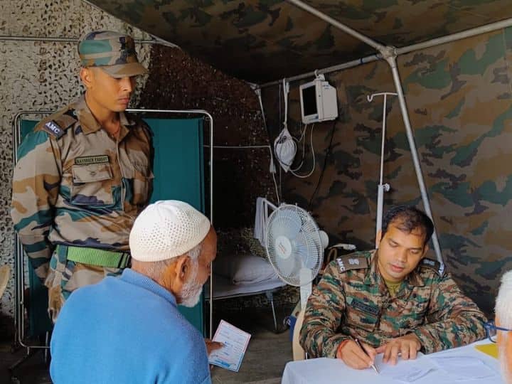 NGO के साथ ग्राउंड जीरो पर काम करती है AMC और ASC यूनिट, जानिए आर्मी में क्या होता है इनका रोल What is AMC and ASC in Indian Army know how they work for common people NGO के साथ ग्राउंड जीरो पर काम करती है AMC और ASC यूनिट, जानिए आर्मी में क्या होता है इनका रोल