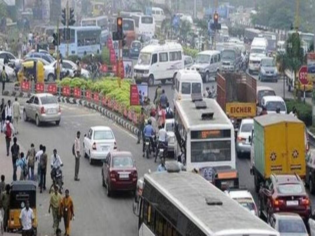 Chennai Traffic Diversion: வீக் எண்ட் வெளியே போறீங்களா? நாளை மறுநாள் போக்குவரத்து மாற்றம்.. எந்த ரூட்ல தெரியுமா? Chennai Traffic Diversion september 3rd for marathon function in anna salai greems road Chennai Traffic Diversion: வீக் எண்ட் வெளியே போறீங்களா? நாளை மறுநாள் போக்குவரத்து மாற்றம்.. எந்த ரூட்ல தெரியுமா?
