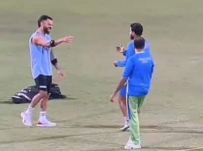 virat kohli meet pakistan fast bowler haris rauf ind vs pak asia cup latest video   IND vs PAK, Asia Cup 2023: ભારત-પાક મેચ પહેલા આ પાકિસ્તાની ખેલાડીને મળ્યો વિરાટ કોહલી, સામે આવ્યો વીડિયો 