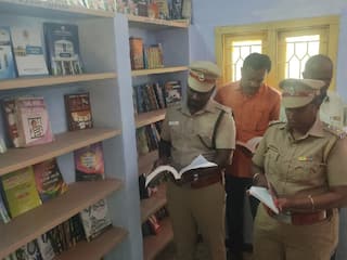 Jail Police Library: சேலம் மத்திய சிறையில் பணியாளர்கள் படிப்பதற்காக நூலகம் திறப்பு