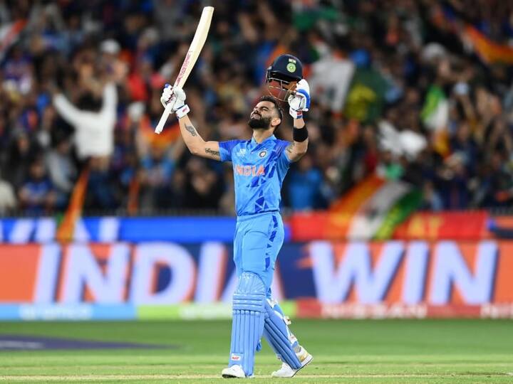 ২০১৫ সালের ওয়ান ডে বিশ্বকাপে পাকিস্তানের বিরুদ্ধে ১০৭ রানের ইনিংস খেলেছিলেন বিরাট কোহলি।