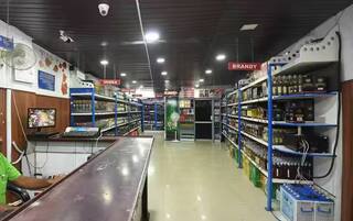 Liquor Sale: ਵਾਹ ਓਏ ਸ਼ਰਾਬੀਓ ! 7 ਦਿਨਾਂ 'ਚ ਹੀ ਪੀ ਗਏ ਚੰਦਰਯਾਨ-3 ਮਿਸ਼ਨ ਦੀ ਕੀਮਤ ਤੋਂ ਵੱਧ ਦੀ ਸ਼ਰਾਬ