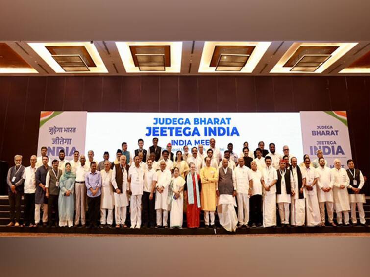 Opposition Meeting Sharad Pawar, Tejashw Yadavi Named In I.N.D.I.A's 13-Member Coordination Panel మోదీపై యుద్ధం ప్రకటించిన I.N.D.I.A కూటమి, త్వరలోనే దేశవ్యాప్తంగా ర్యాలీలు