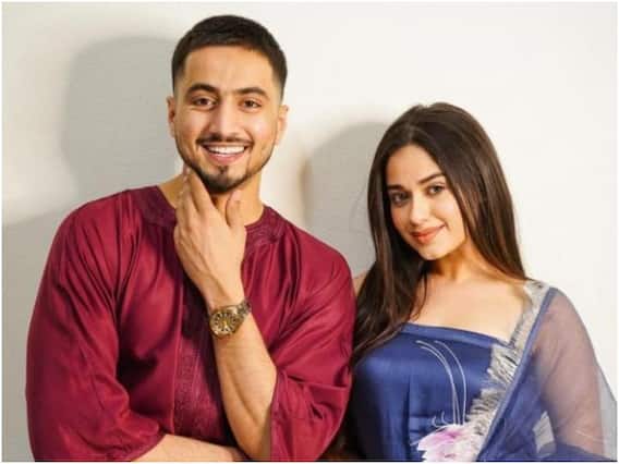 'मुझे जन्नत मिल गई', क्या मिस्टर फैसू ने Jannat Zubair संग अपने रिश्ते को कर दिया है कंफर्म! एक्टर के लेटेस्ट व्लॉग ने फैंस को किया कंफ्यूज 'मुझे जन्नत मिल गई', क्या मिस्टर फैसू ने Jannat Zubair संग अपने रिश्ते को कर दिया है कंफर्म! एक्टर के लेटेस्ट व्लॉग ने फैंस को किया कंफ्यूज