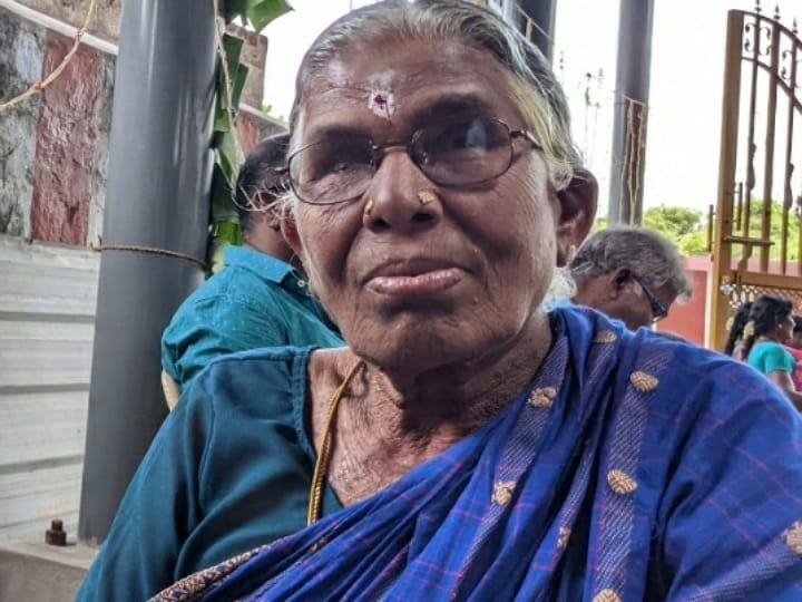 Karur crime news Alone old woman was beaten to death with a stick in Karur TNN கரூரில் பயங்கரம்....தனியாக இருந்த மூதாட்டி கட்டையால் தாக்கி கொலை - மர்மநபருக்கு போலீஸ் வலைவீச்சு