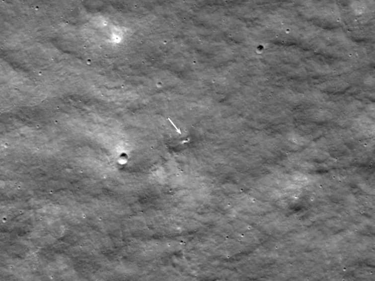 Nasa said Luna-25 Probe Left 10-Metre Wide Crater On Moon After Crash Luna-25 crash : లూనా25 ఫెయిల్యూర్‌ వల్ల చంద్రుడిపై 10మీటర్ల గొయ్యి: నాసా
