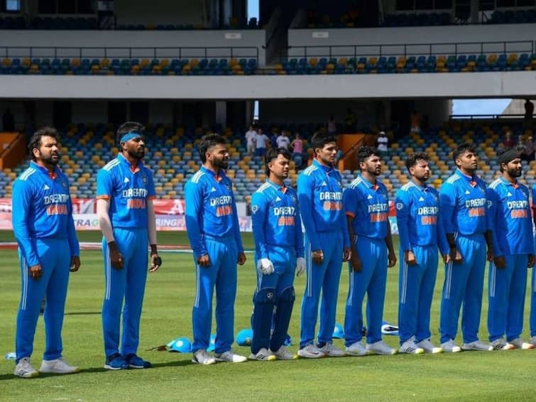 Team India will become number one in all three formats as soon as they win the first ODI match against Australia Indian Cricket Team Rankings: ફક્ત એક જીત અને ટીમ ઈન્ડિયા રચશે ઈતિહાસ, ત્રણેય ફોર્મેટમાં બની જશે નંબર વન