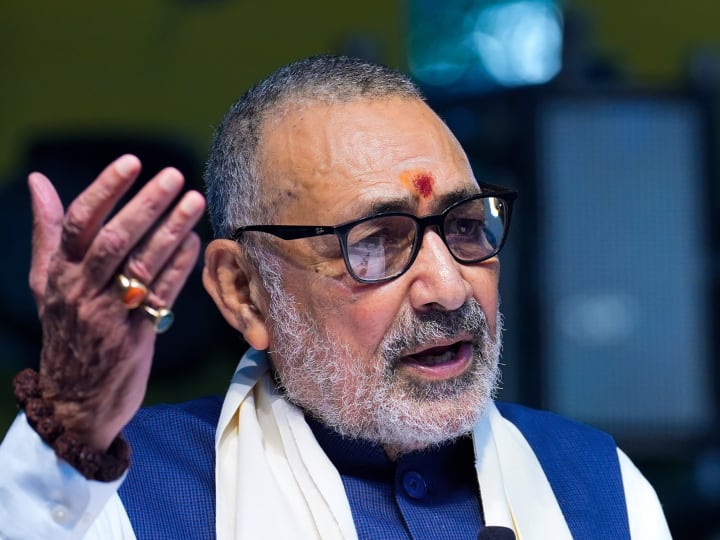 Giriraj Singh Attack on INDIA Alliance Meeting in Delhi Reaction on Lalu Yadav Nitish Kumar I.N.D.I.A Alliance Meeting: इंडिया गठबंधन टोटल फेल! लालू-नीतीश का नाम लेते हुए गिरिराज सिंह ने किया हमला